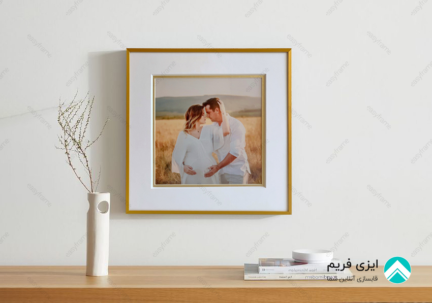 قاب عکس فلزی طلایی